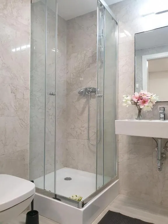 Betariel'Com Westbahnhof M Apartment Vienna
