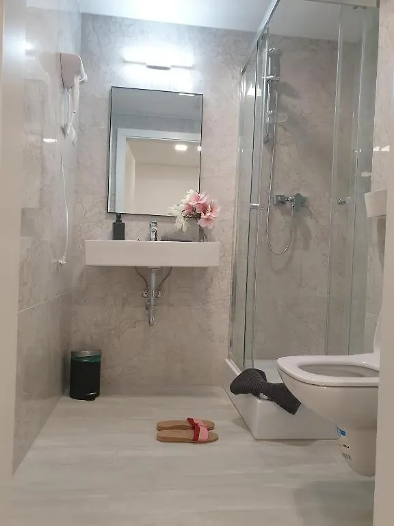 Betariel'Com Westbahnhof M Apartment Vienna Austria