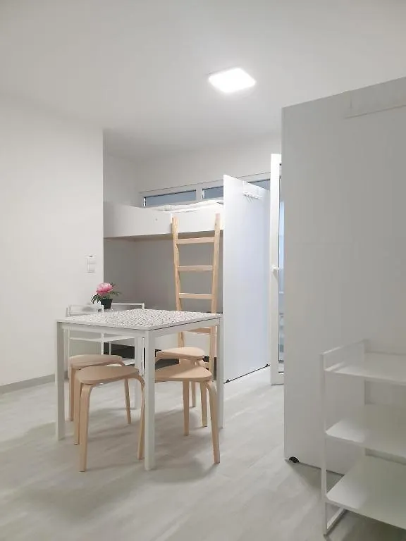 Betariel'Com Westbahnhof M Apartment Vienna