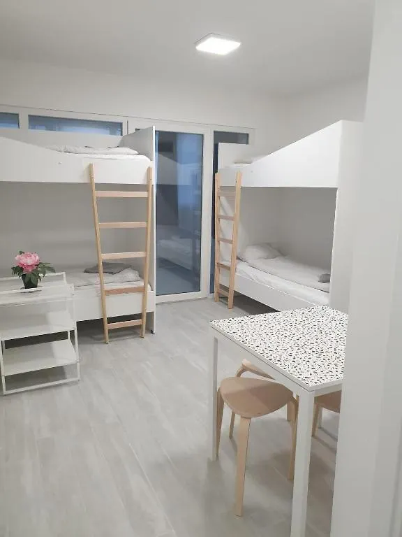 Betariel'Com Westbahnhof M Apartment Vienna